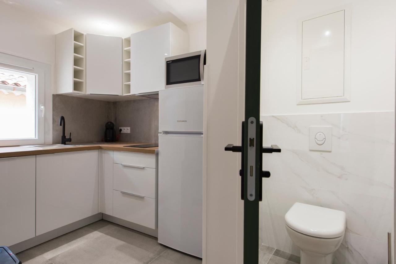 Appartement 2 Neuf Sur Le Port A Cote De La Plage Saint-Raphael  Bagian luar foto